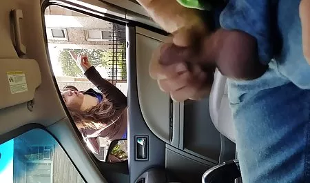عميق في مشاهدة سكس محارم عربي الرقبة