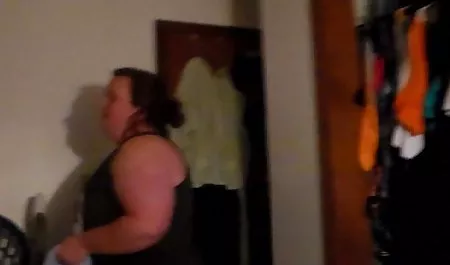المدقع تحميل مقاطع سكس امهات الحلق العميق