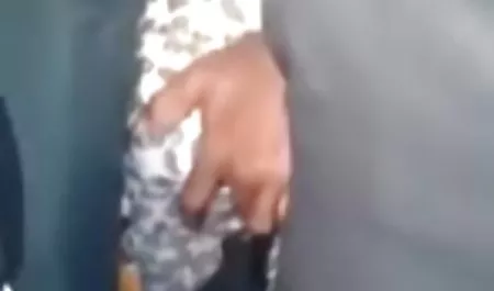 يحلق اباحية محارم كس