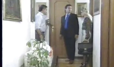 جلد أسود و كنتاكي موقع سكس اب مع بنته