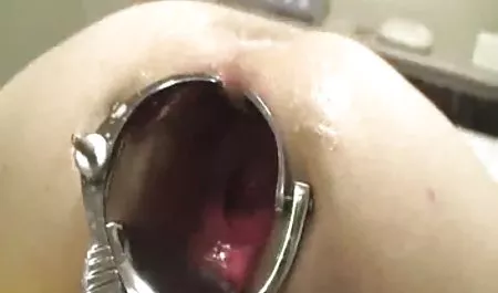عالية الجودة الأحذية ؟ مثير سكس محارم على السرير أحذية عالية الكعب الأحمر
