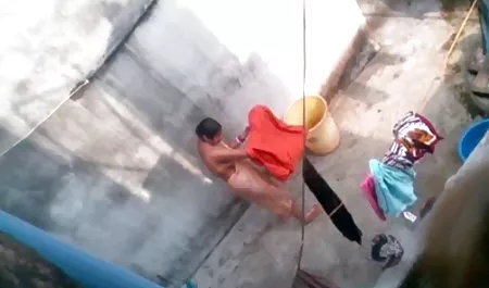 -خطوة واحدة صغيرة-المرأة سكس محارم تجسس هي الديك في حزمة