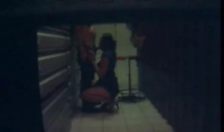 التدخين الساخنة امرأة افلام سكس محارم اون لاين سمراء