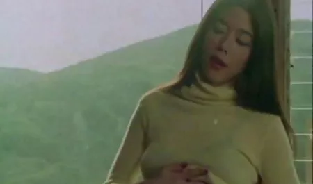 لم يحدث من سكس امهات مترجم hd قبل لم