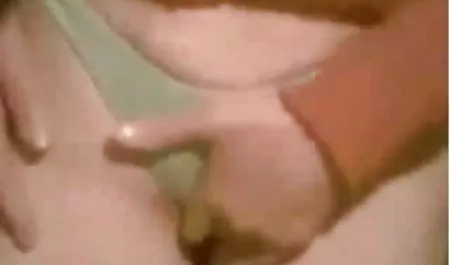 أنا امرأة يا أمي سكس عائلي اخوات