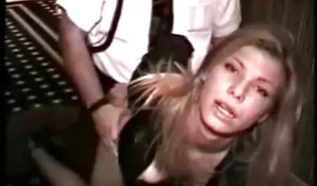 كبيرة الثدي المرأة الناضجة في جوارب, سكس محارم مع العمه الفتاة الهزات قبالة الفتوة الكبير!