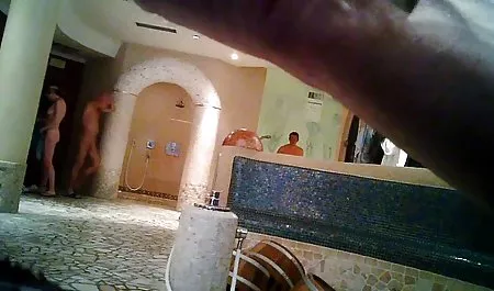 هذا هو أداة المهنية المعالج من امرأة سكس ياباني يغتصب امه جميلة
