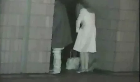 2Monique الكسندر سكوت الأظافر-مرحبا بكم في طحن سيكس محارم حقيقي بار