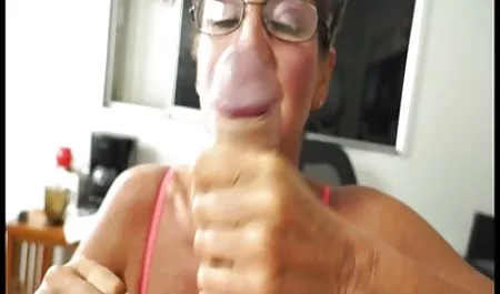 الخبراء السجائر افلام سكس اب وبنته أفضل من قبل!
