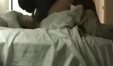 الجنس جبهة مورو في السرير سكس اخوات مترجم xnxx