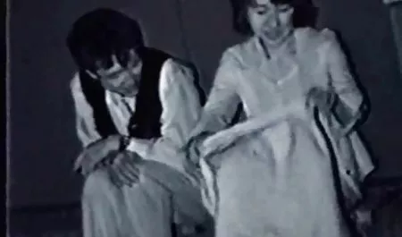 العمل سكس عربي امهات العسكري اليكس و بيلي
