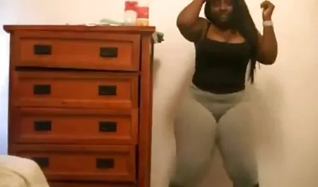 مرة سكس محارم عربي مترجم أخرى